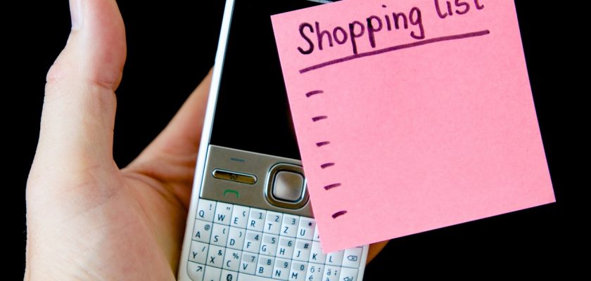 How to Make a Shopping List on iPhone